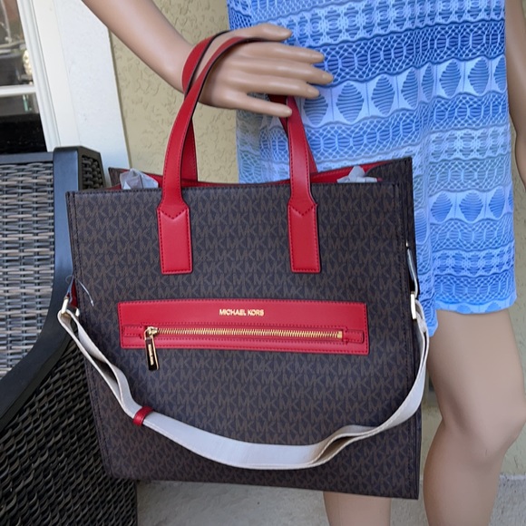 Michael Kors Kenly Large Tote - Picture 13 of 15